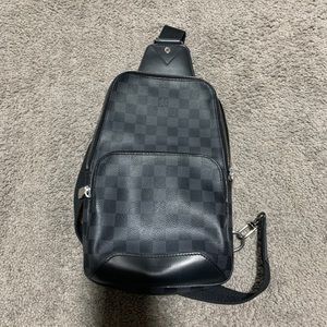 Avenue Sling Bag Damier Graphite